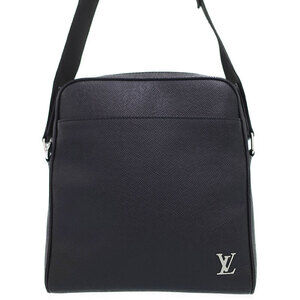 Louis Vuitton Taiga Messenger Shoulder Bag